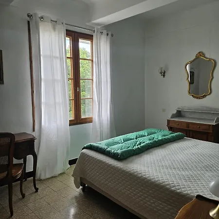 La Maison De Leonce *
